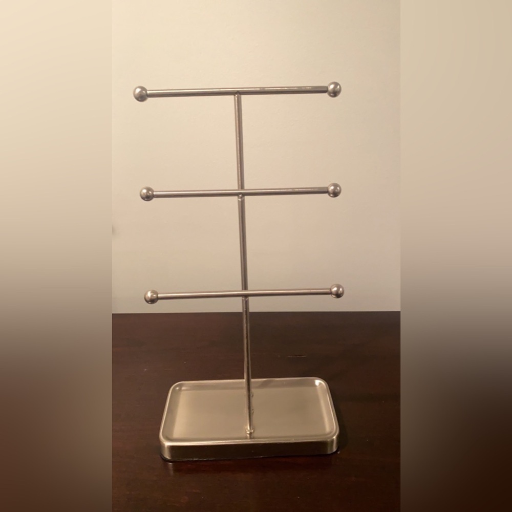 Silver jewelry stand